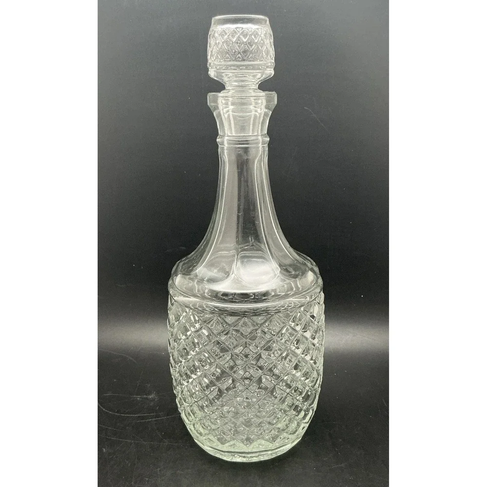 Vintage Cut Glass Liquor Decanter Etched Diamond-Shaped Glass, Original‎ Stopper